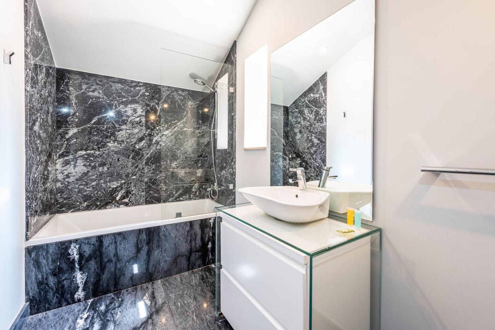 Guestready - Newly Renovated Chiado Haven Daire Lisboa Dış mekan fotoğraf